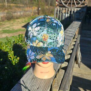 Ladies Lite Blue Hawiian BLING Hat NEW No Tags